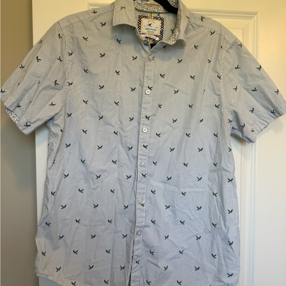 Denim & Flower Blue and White Casual Button Down Shirt